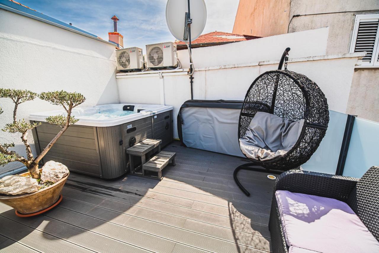 Downtown Luxury Apartments With Hot Tub Vodice Exterior foto