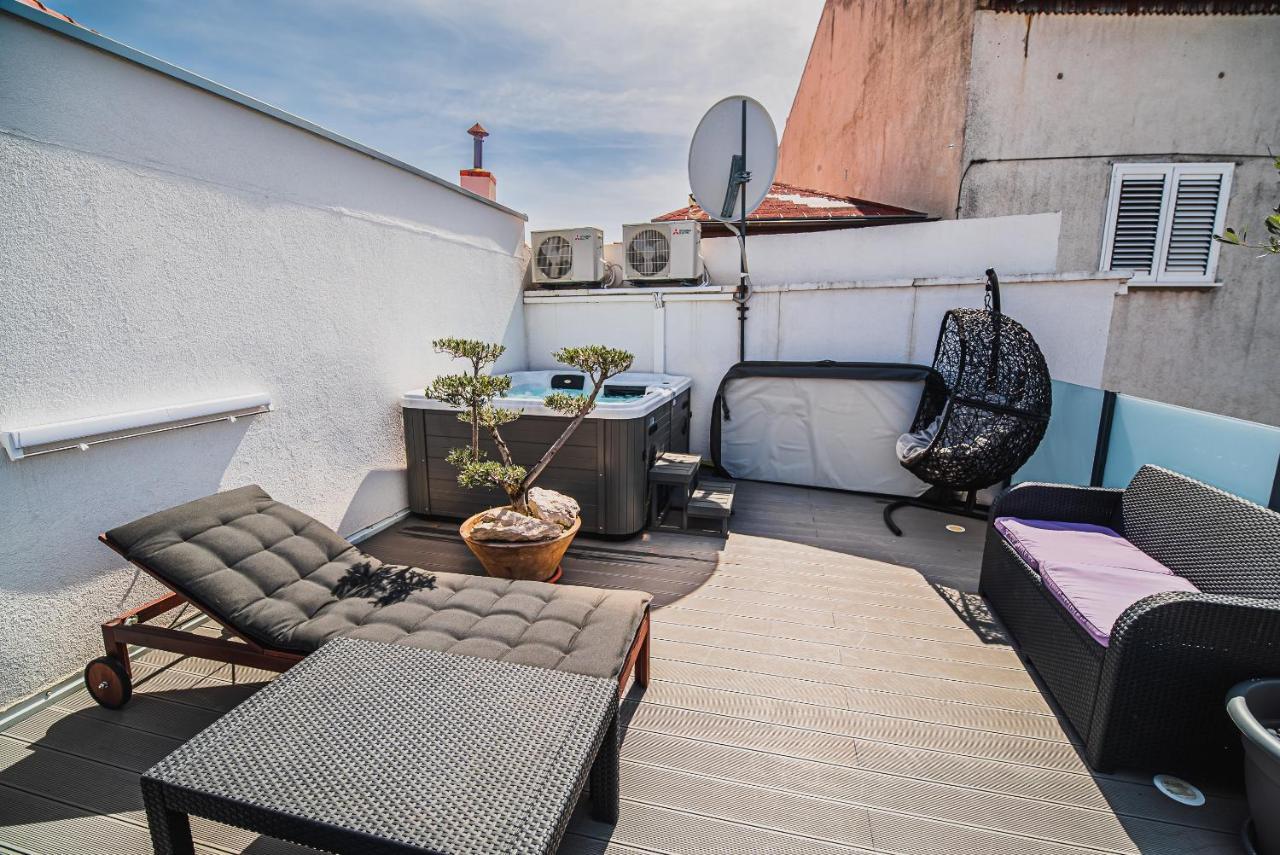 Downtown Luxury Apartments With Hot Tub Vodice Exterior foto
